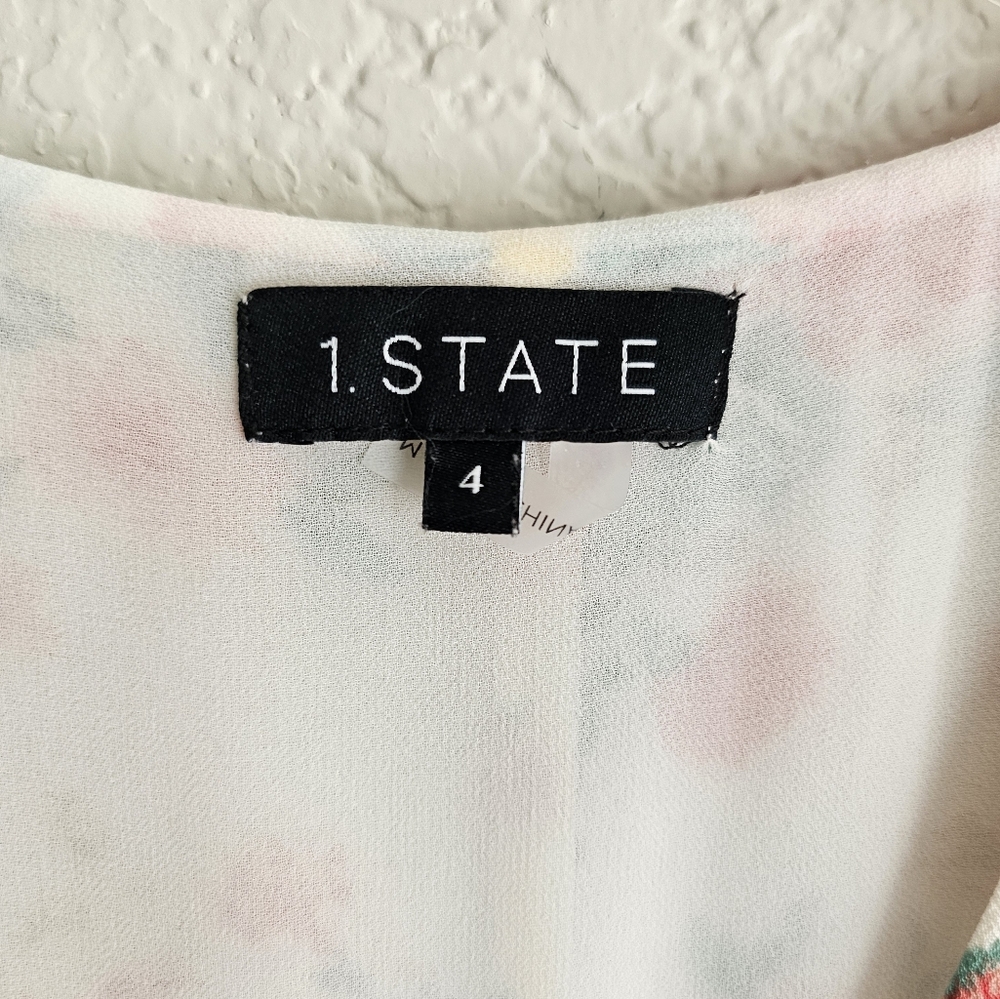 1.STATE DRESS - Picture 3 of 6